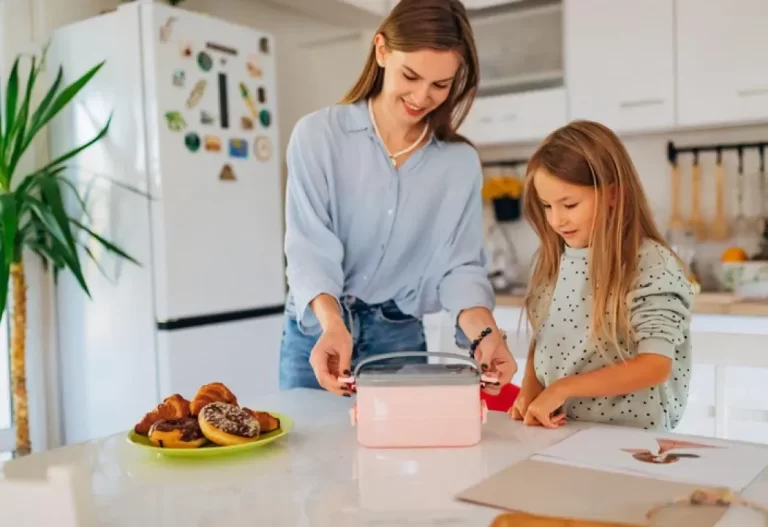 lunch box safety for kids and food storage